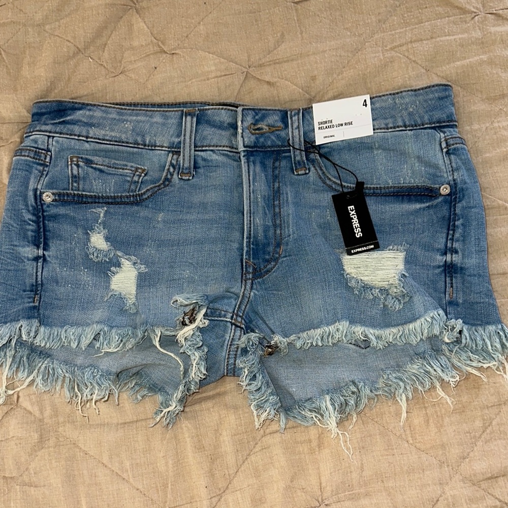 Expeess relaxed low rise denim shorts